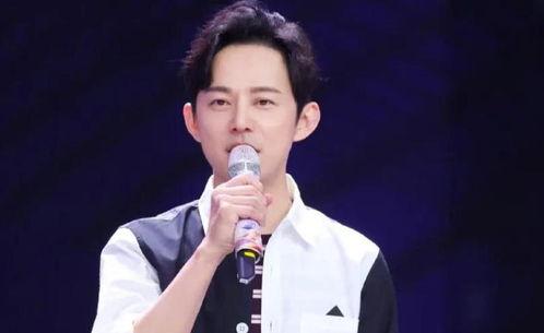 何炅爆料自己的视频,揭秘明星生活不为人知的瞬间  第1张